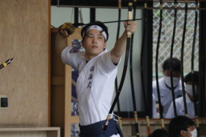 -300x200 関関戦すべての試合で白星をつかみ圧勝！